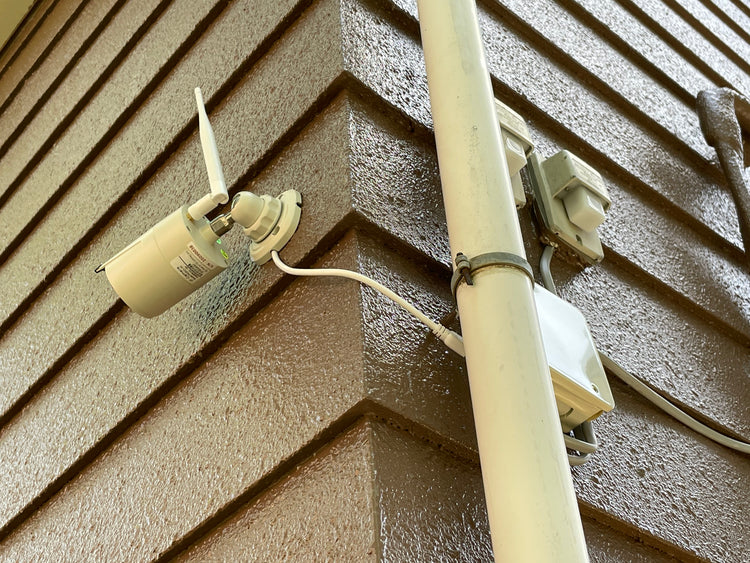 防犯カメラ"myQシリーズ"設置標準工事一式 自分で取付に心配の方にプロが取付説明します。