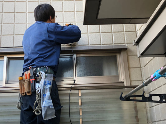 防犯カメラ"myQシリーズ"設置標準工事一式 自分で取付に心配の方にプロが取付説明します。